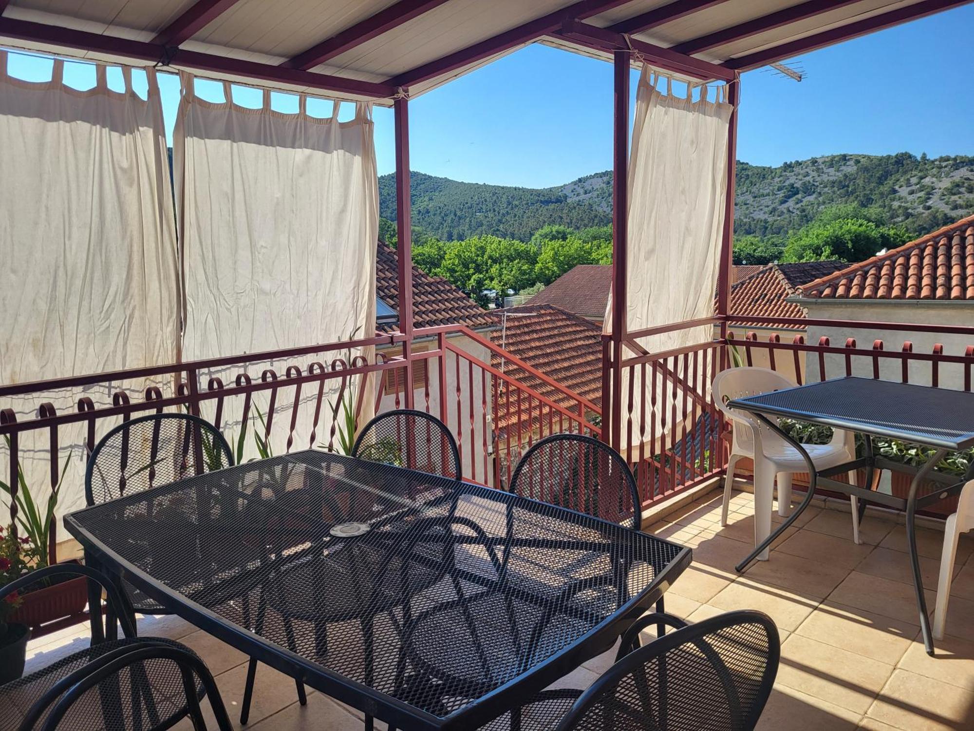 Guest Accomodation Zura Skradin Exterior photo